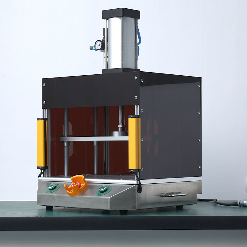 LuxembourgAir tightness test fixture